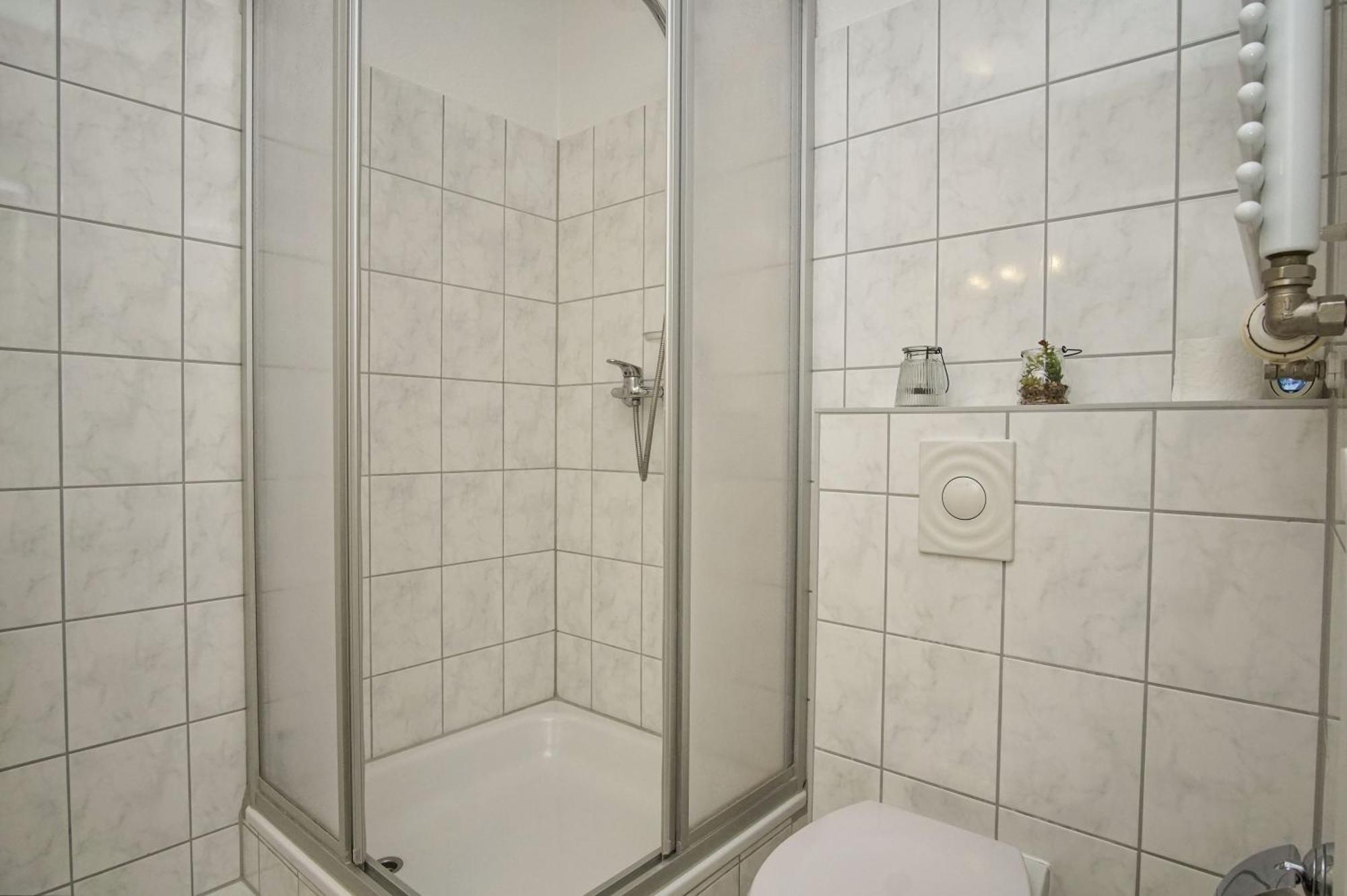 Hafenhaeuser Breege Fewo 05 - Balkon Esterno foto