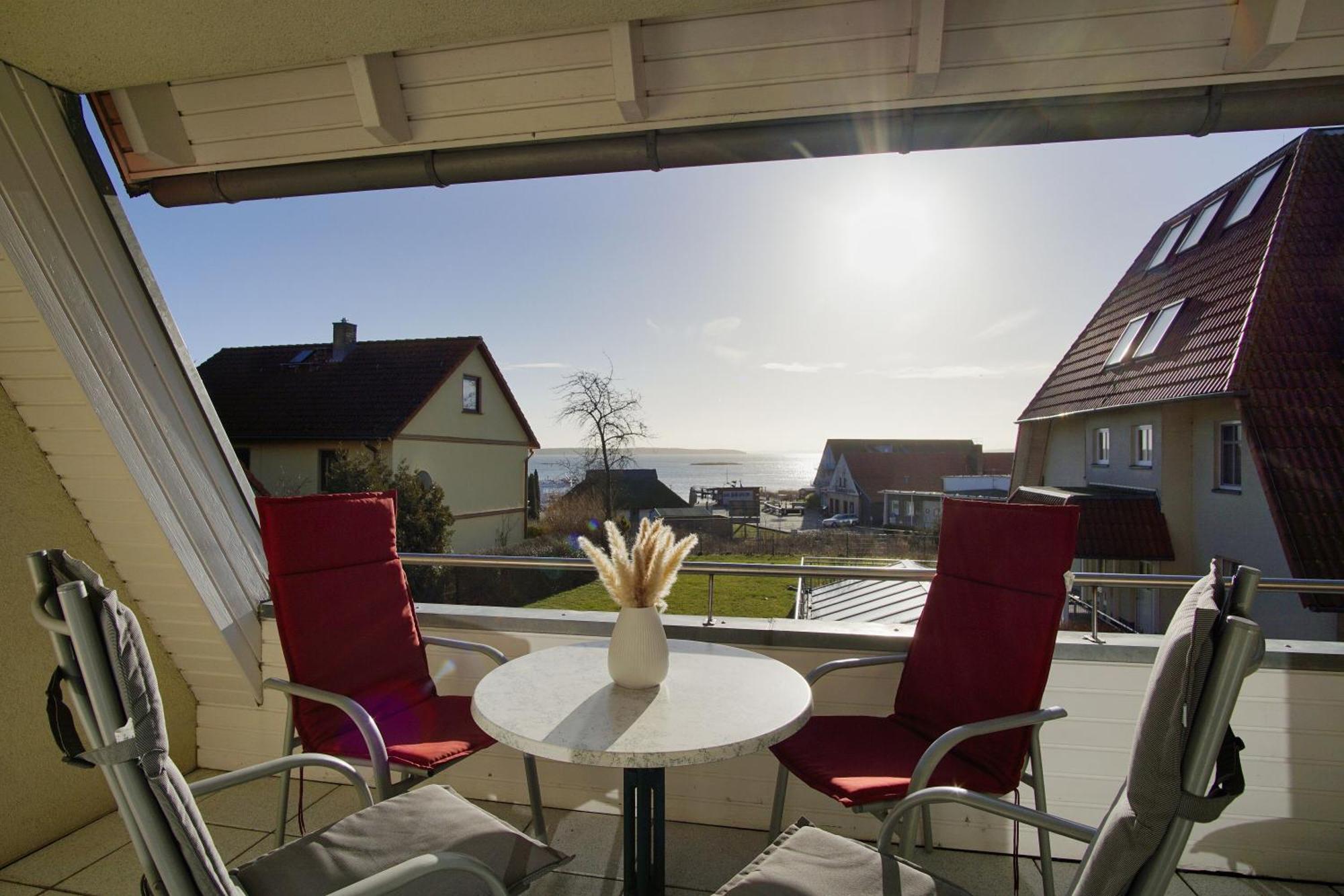 Hafenhaeuser Breege Fewo 05 - Balkon Esterno foto